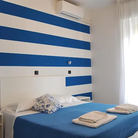 Susy - Bakery & Gluten Free Made - Direttamente Su Viale Dante A Due Passi Dal Mare Ξενοδοχείο Ριτσιόνε