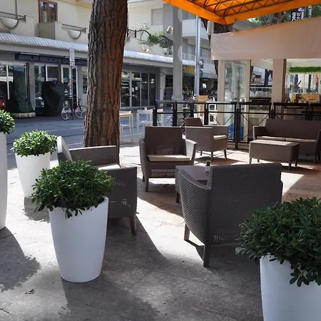 Hotel Susy - Bakery & Gluten Free Home Made - Direttamente Su Viale Dante A Due Passi Dal Mare