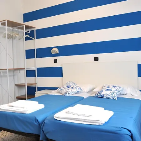 Susy - Bakery & Gluten Free Made - Direttamente Su Viale Dante A Due Passi Dal Mare Otel