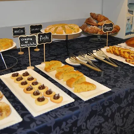 Susy - Bakery & Gluten Free Made - Direttamente Su Viale Dante A Due Passi Dal Mare