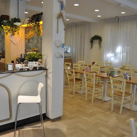 Susy - Bakery & Gluten Free Made - Direttamente Su Viale Dante A Due Passi Dal Mare
