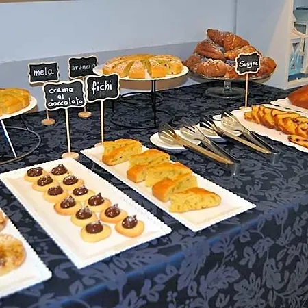 Susy - Bakery & Gluten Free Made - Direttamente Su Viale Dante A Due Passi Dal Mare