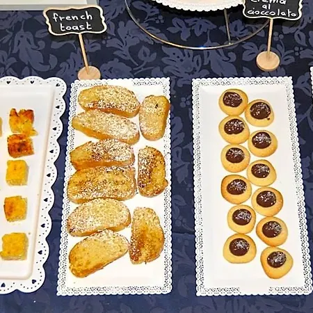 Susy - Bakery & Gluten Free Made - Direttamente Su Viale Dante A Due Passi Dal Mare リッチョーネ