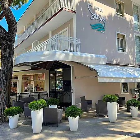 Susy - Bakery & Gluten Free Made - Direttamente Su Viale Dante A Due Passi Dal Mare 2*