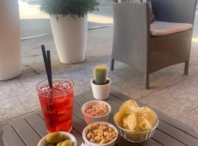 Susy - Bakery&gluten Free - Direttamente Su Viale Dante A Due Passi Dal Mare Riccione