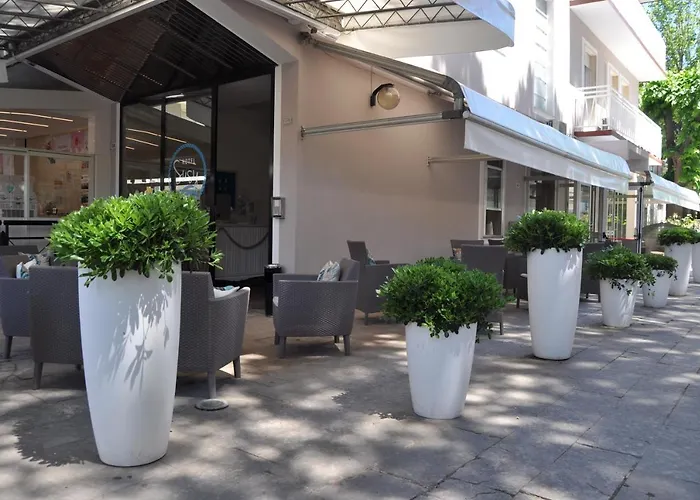 Susy - Bakery & Gluten Free Made - Direttamente Su Viale Dante A Due Passi Dal Mare Hotel Riccione