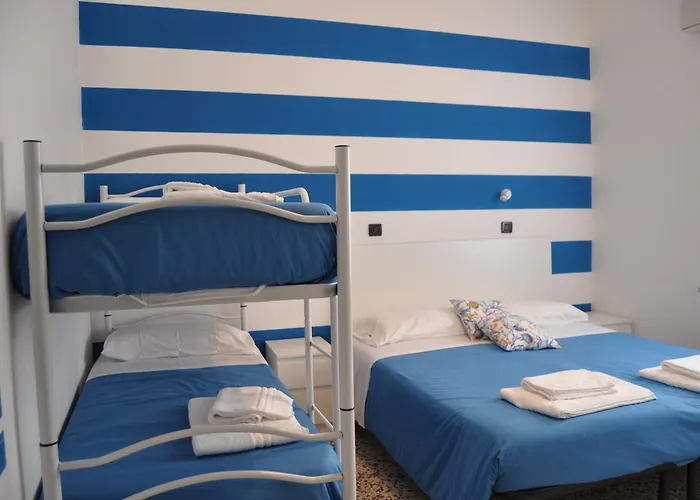 Susy - Bakery & Gluten Free Made - Direttamente Su Viale Dante A Due Passi Dal Mare Hotel Riccione